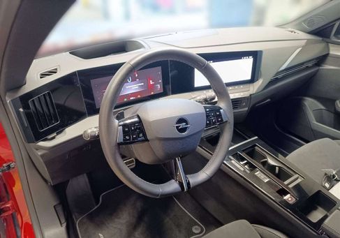 Opel Astra, 2024