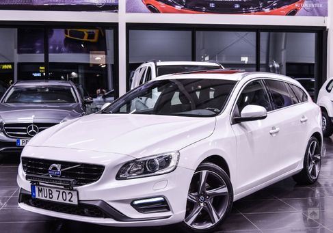 Volvo V60, 2016