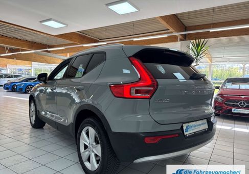 Volvo XC40, 2024