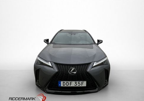 Lexus UX, 2024