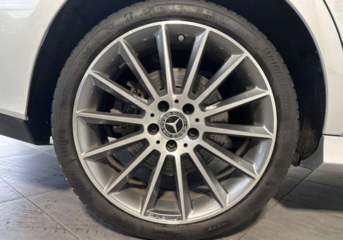 Mercedes-Benz CLA 250, 2021