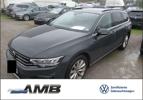 Volkswagen Passat Variant, 2021