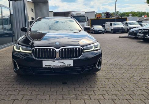 BMW 530, 2022