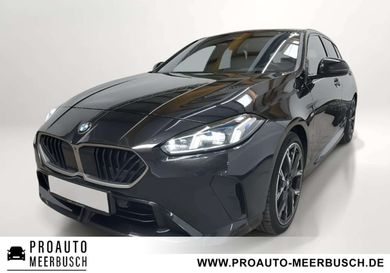 BMW 120, 2025