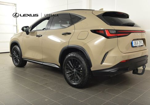 Lexus NX, 2025