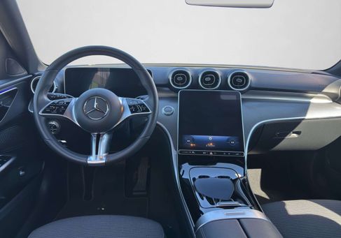 Mercedes-Benz C 200, 2023