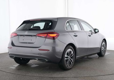 Mercedes-Benz A 180, 2025