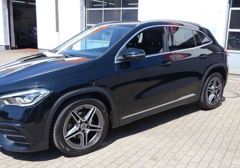 Mercedes-Benz GLA 200, 2021 2