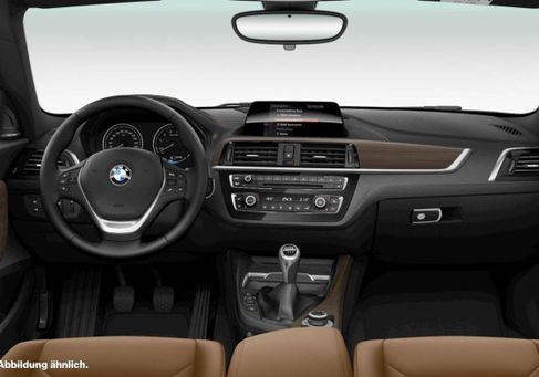 BMW 220, 2018 3