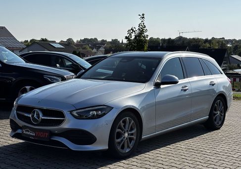Mercedes-Benz C 180, 2022