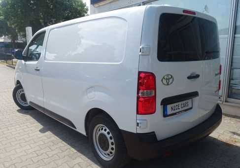 Toyota Proace, 2025