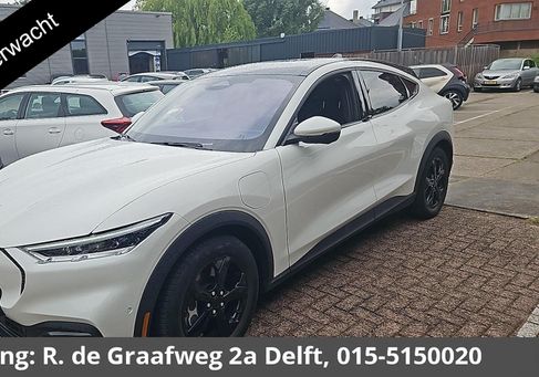 Ford Mustang Mach-E, 2021