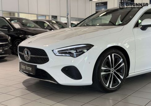 Mercedes-Benz CLA 180, 2025