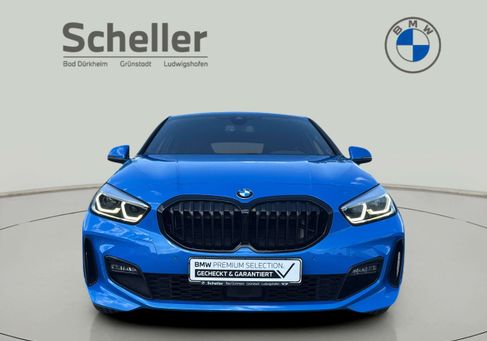 BMW 120, 2022
