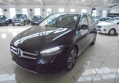 Mercedes-Benz B 180, 2020