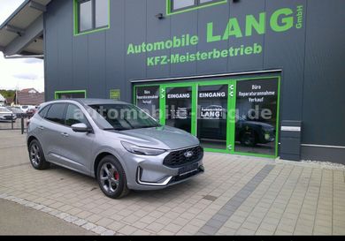 Ford Kuga, 2025