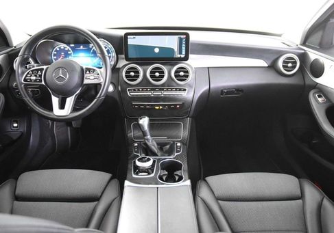 Mercedes-Benz C 180, 2021