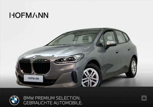 BMW 218, 2022