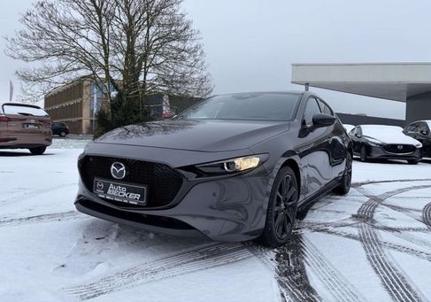 Mazda 3, 2025