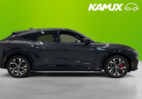 Ford Mustang Mach-E, 2021