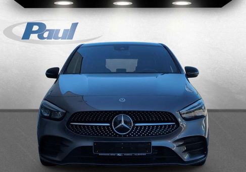 Mercedes-Benz B 200, 2023