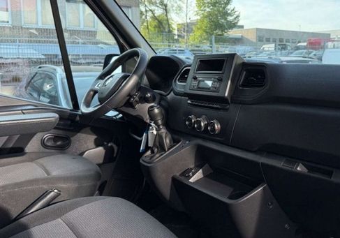 Renault Master, 2022