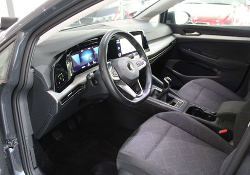 Volkswagen Golf, 2021 3