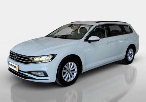 Volkswagen Passat Variant, 2023