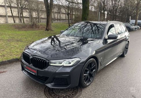 BMW 520, 2020