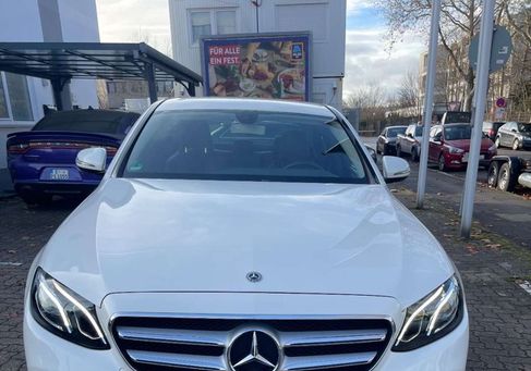 Mercedes-Benz E 200, 2018