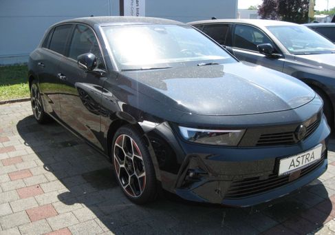 Opel Astra, 2023