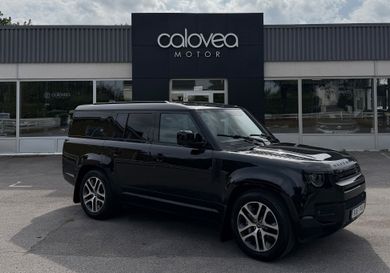 Land Rover Defender, 2023