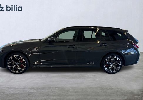 BMW 330, 2026