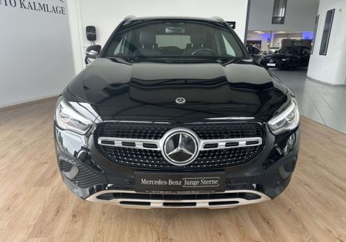 Mercedes-Benz GLA 200, 2021 2