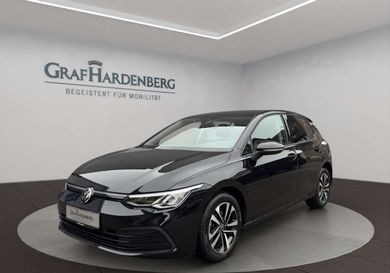 Volkswagen Golf, 2021