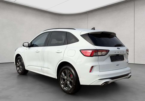 Ford Kuga, 2022