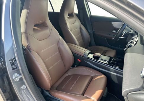 Mercedes-Benz A 220, 2021