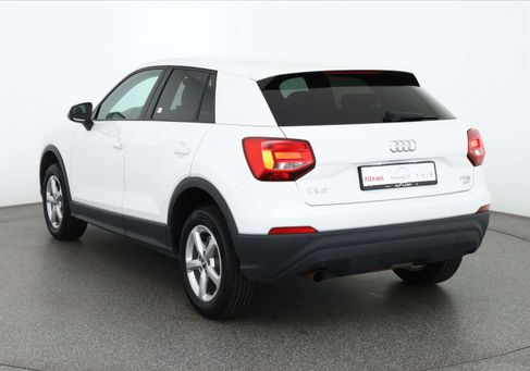 Audi Q2, 2018 3