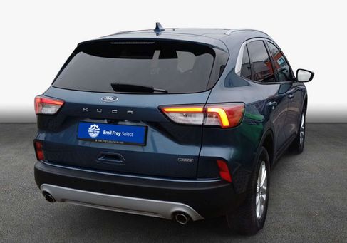 Ford Kuga, 2022