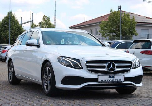 Mercedes-Benz E 200, 2018 3