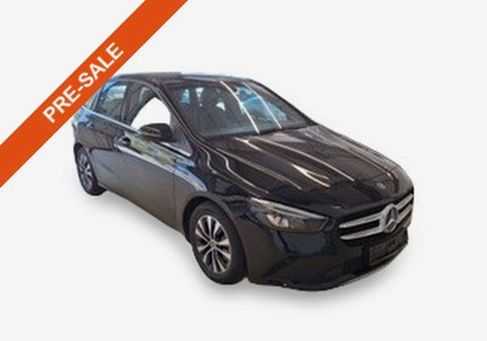 Mercedes-Benz B 180, 2023 2