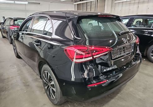 Mercedes-Benz A 180, 2023