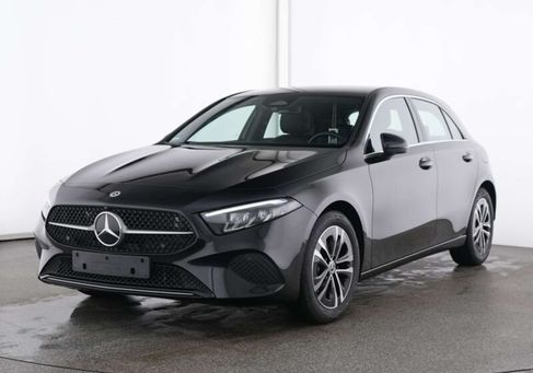 Mercedes-Benz A 200, 2025