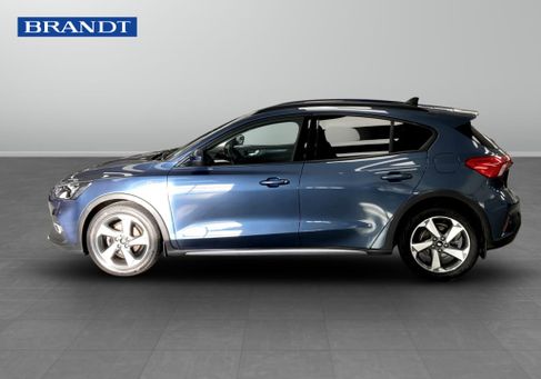 Ford Focus, 2022 3