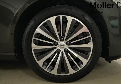 Volvo V90, 2021