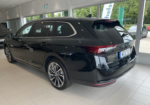 Skoda Superb, 2026