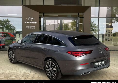 Mercedes-Benz CLA 180, 2022 3