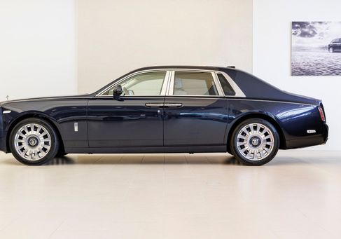 Rolls-Royce Phantom, 2023