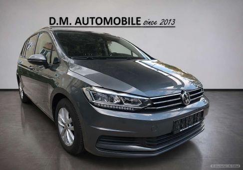 Volkswagen Touran, 2018 3