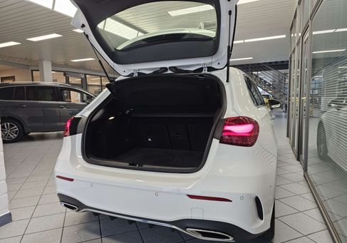 Mercedes-Benz A 200, 2025 3